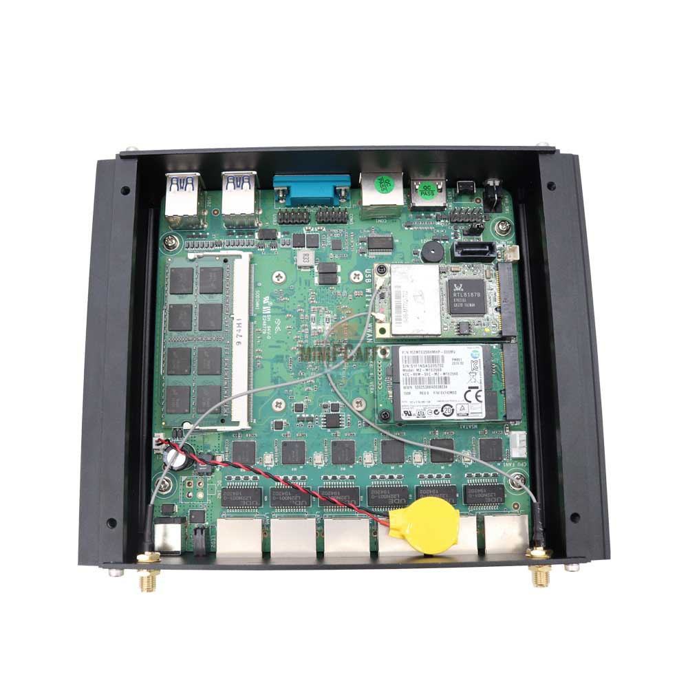 Intel Core i3 8130U Industriell Mini PC med 6 2.5GbE LAN-portar